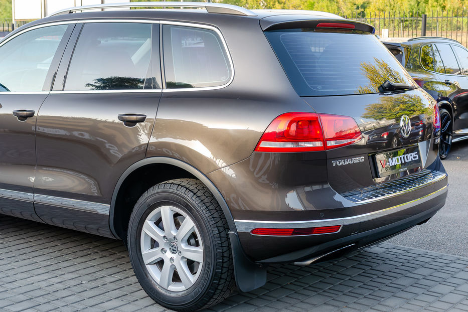 Продам Volkswagen Touareg 3.0TDI LIFE 2015 года в Киеве