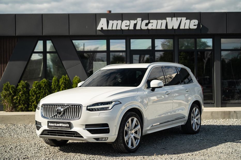 Продам Volvo XC90 T6 AWD Inscription 2015 года в Черновцах
