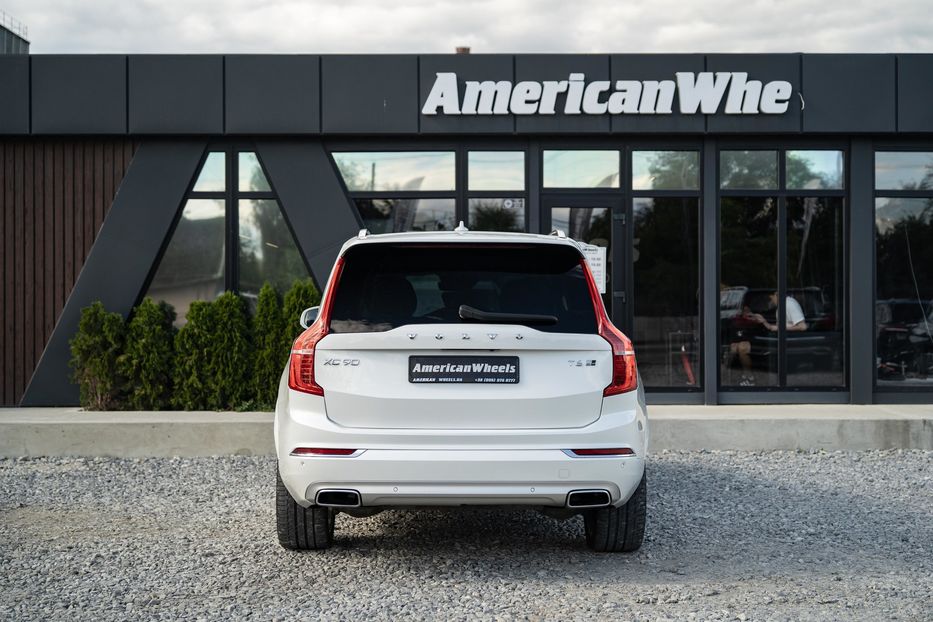 Продам Volvo XC90 T6 AWD Inscription 2015 года в Черновцах