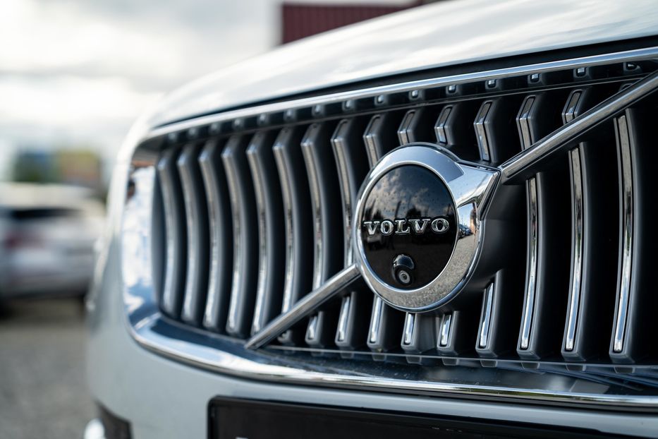 Продам Volvo XC90 T6 AWD Inscription 2015 года в Черновцах