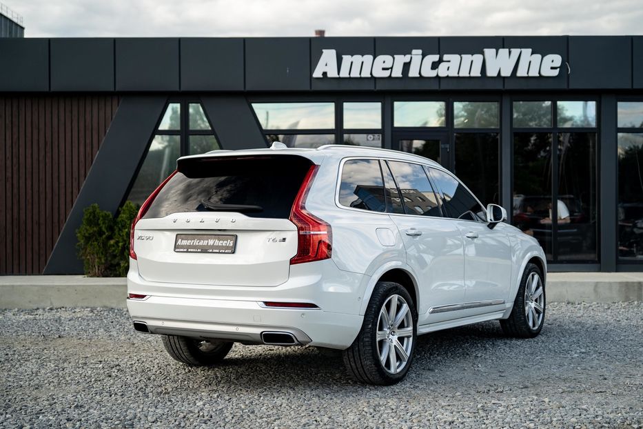 Продам Volvo XC90 T6 AWD Inscription 2015 года в Черновцах