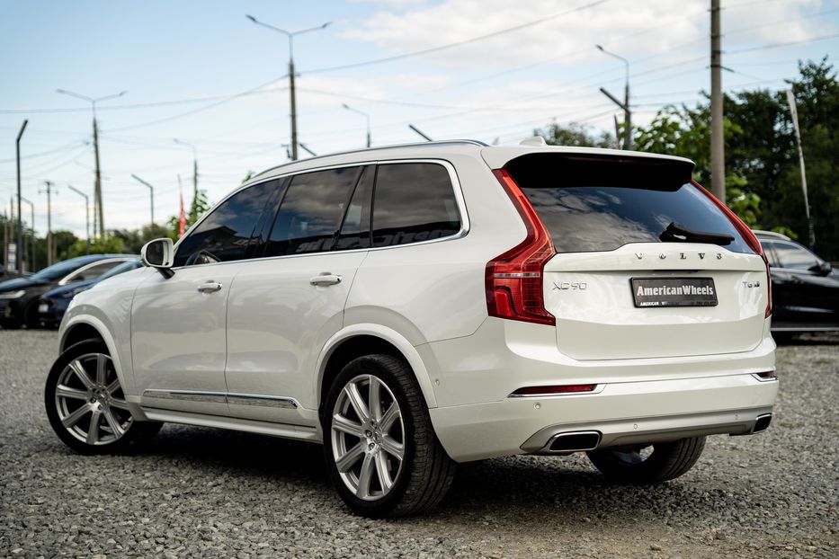 Продам Volvo XC90 T6 AWD Inscription 2015 года в Черновцах