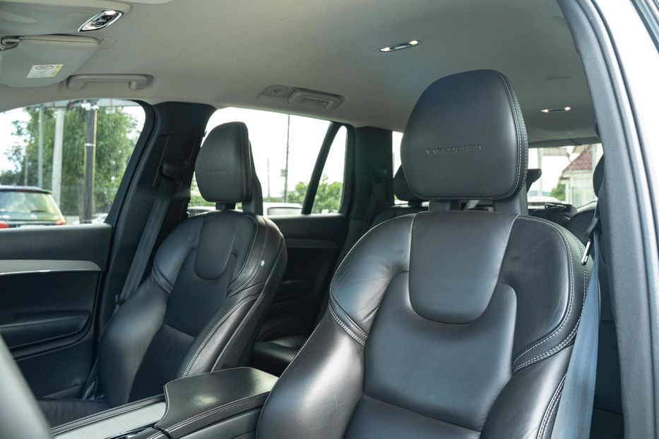 Продам Volvo XC90 T6 AWD Inscription 2015 года в Черновцах