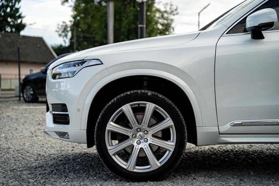 Продам Volvo XC90 T6 AWD Inscription 2015 года в Черновцах