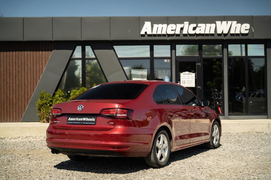 Продам Volkswagen Jetta S 2016 года в Черновцах