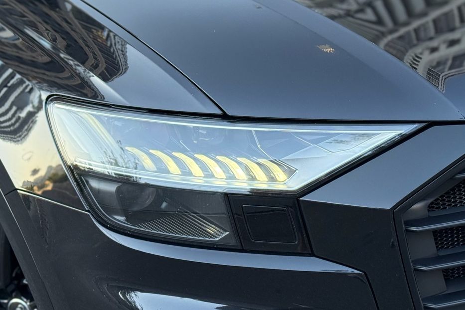 Продам Audi Q8 50 TDI 2019 года в Киеве