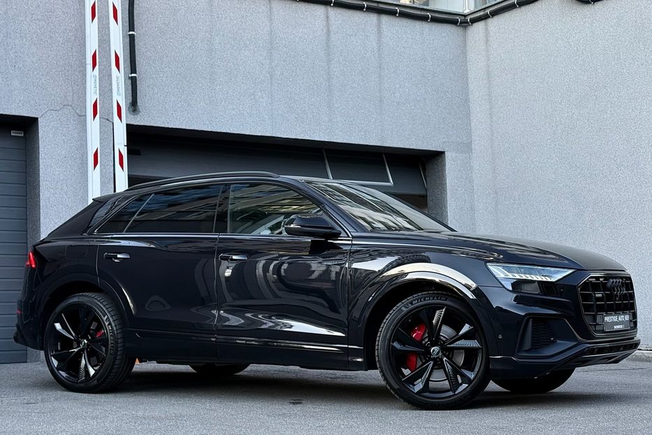 Продам Audi Q8 50 TDI 2019 года в Киеве