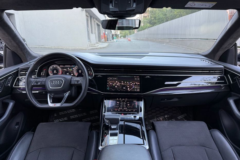 Продам Audi Q8 50 TDI 2019 года в Киеве