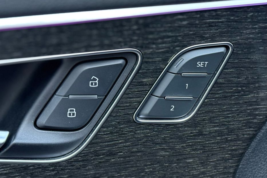 Продам Audi Q8 50 TDI 2019 года в Киеве