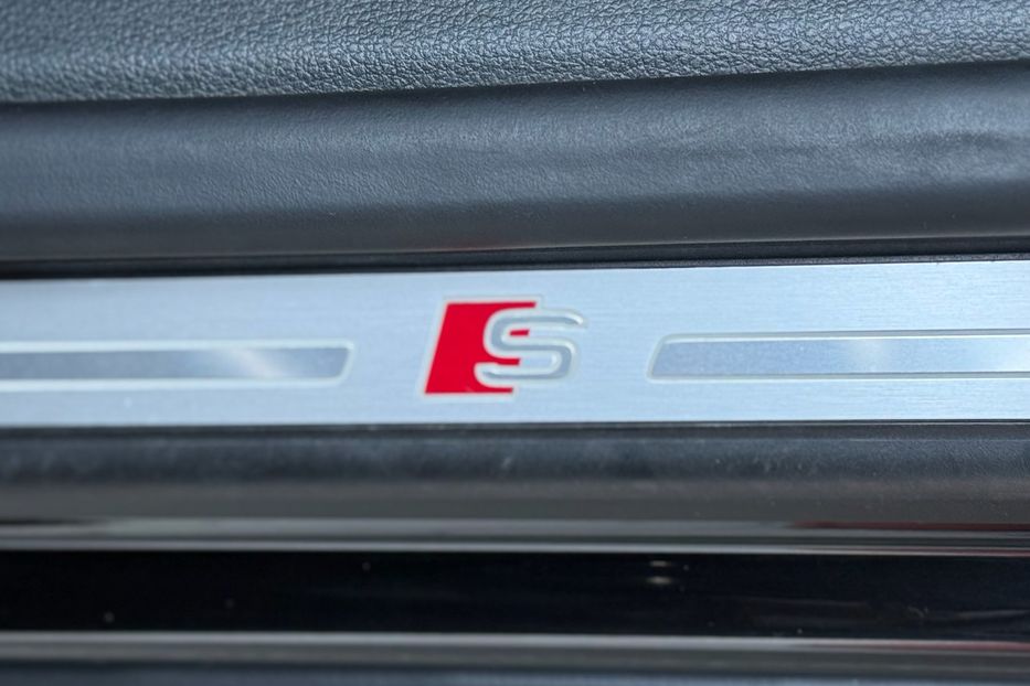 Продам Audi Q8 50 TDI 2019 года в Киеве