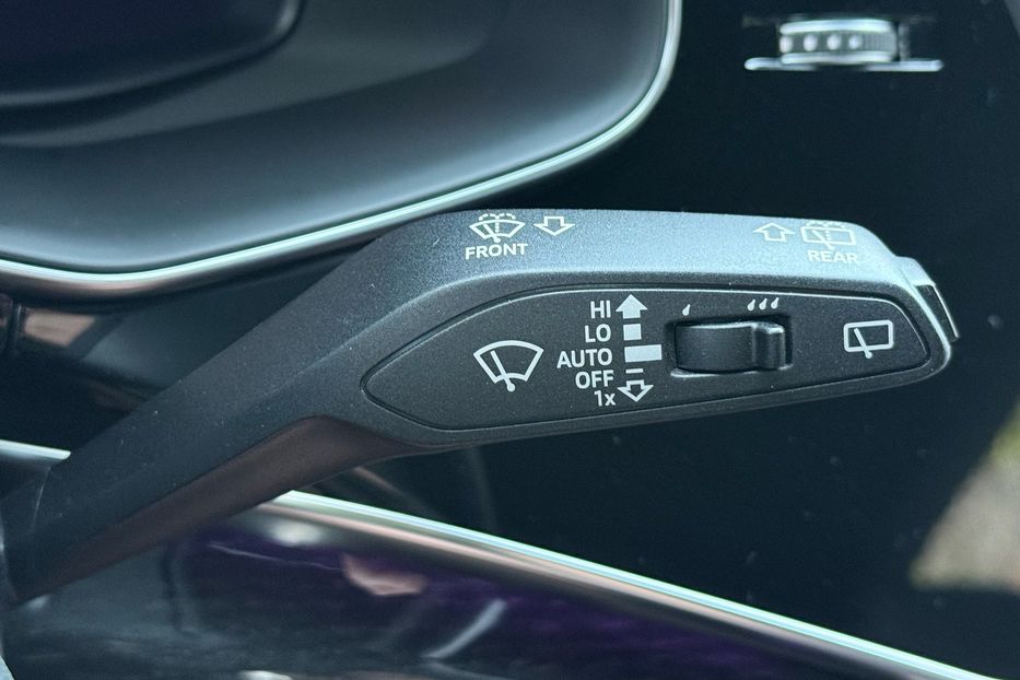 Продам Audi Q8 50 TDI 2019 года в Киеве