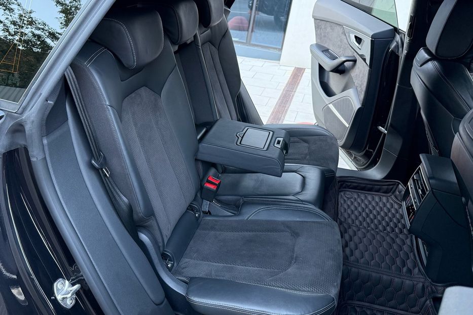 Продам Audi Q8 50 TDI 2019 года в Киеве