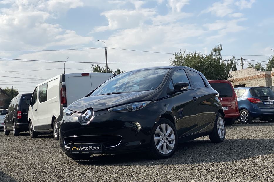 Продам Renault Zoe 2015 года в Луцке