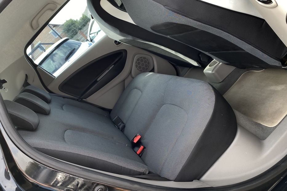 Продам Renault Zoe 2015 года в Луцке