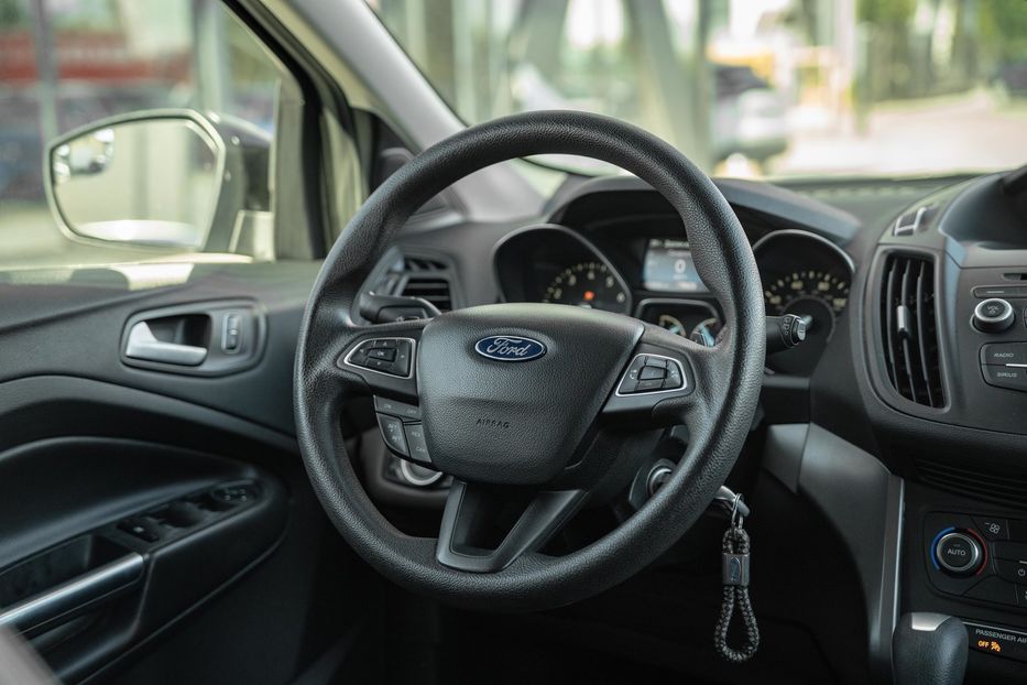Продам Ford Escape 2016 года в Черновцах