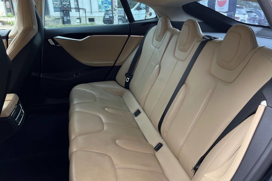 Продам Tesla Model S 2014 года в Черновцах