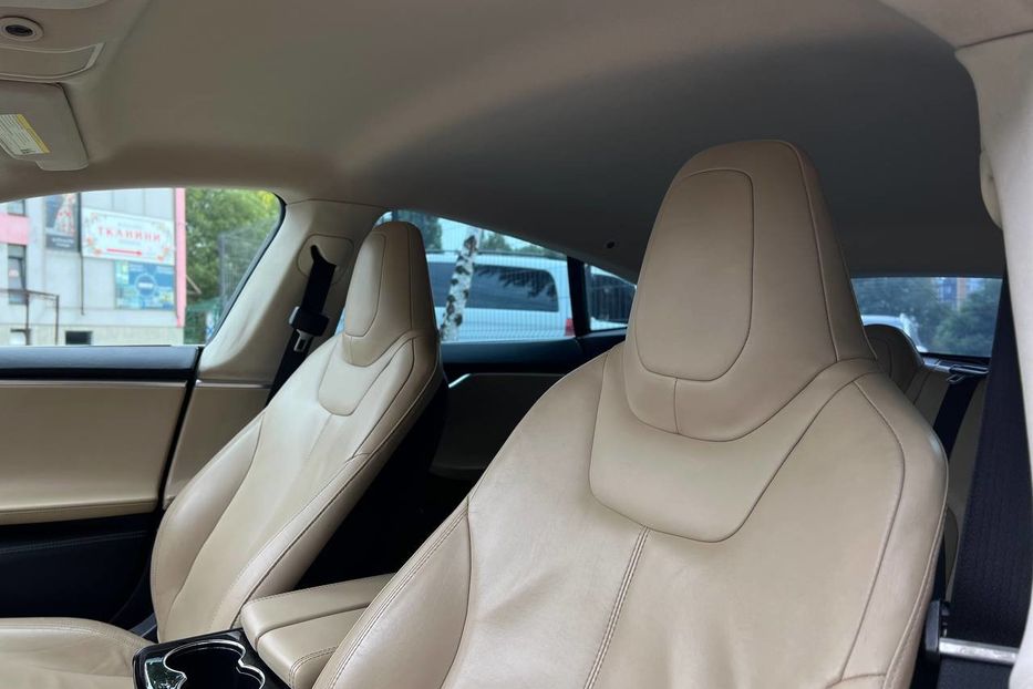 Продам Tesla Model S 2014 года в Черновцах