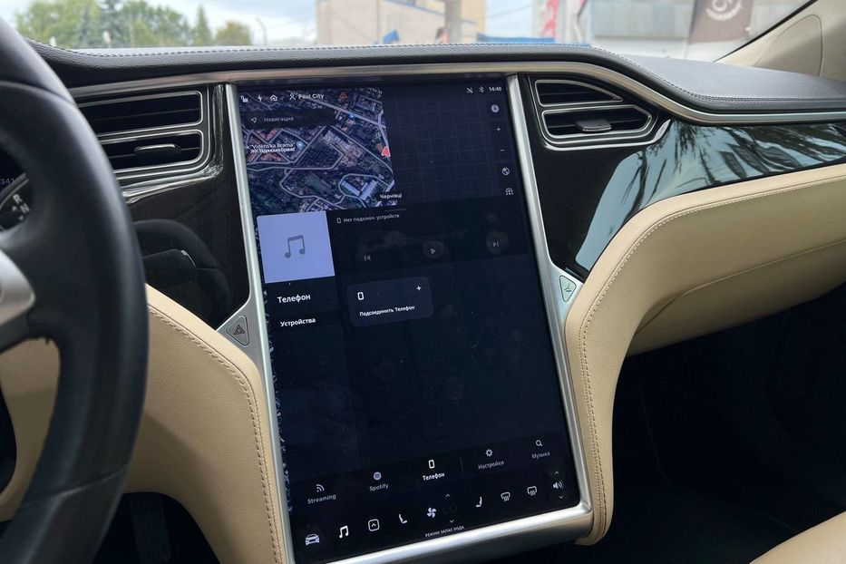 Продам Tesla Model S 2014 года в Черновцах