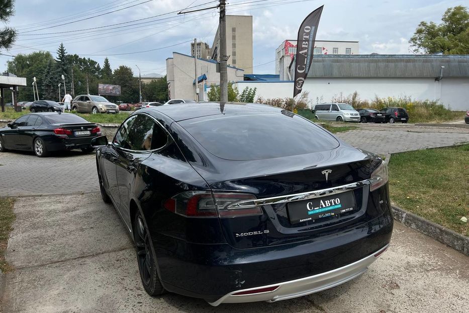 Продам Tesla Model S 2014 года в Черновцах