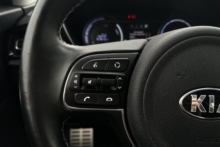 Продам Kia Niro 64 кВт Макс. комплектектація 2020 года в Львове