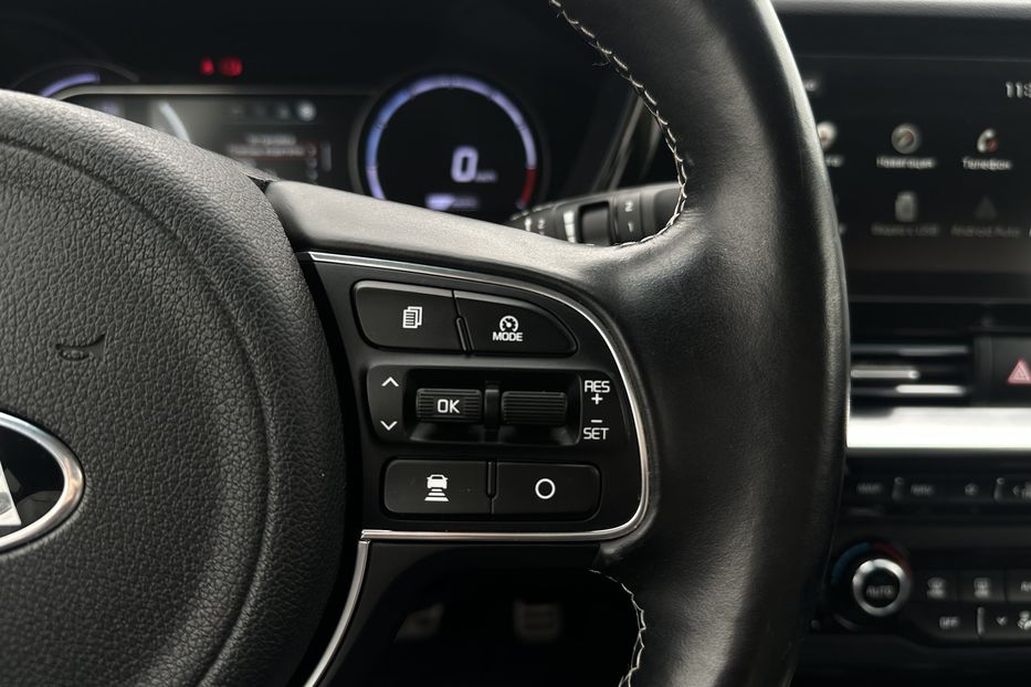 Продам Kia Niro 64 кВт Макс. комплектектація 2020 года в Львове