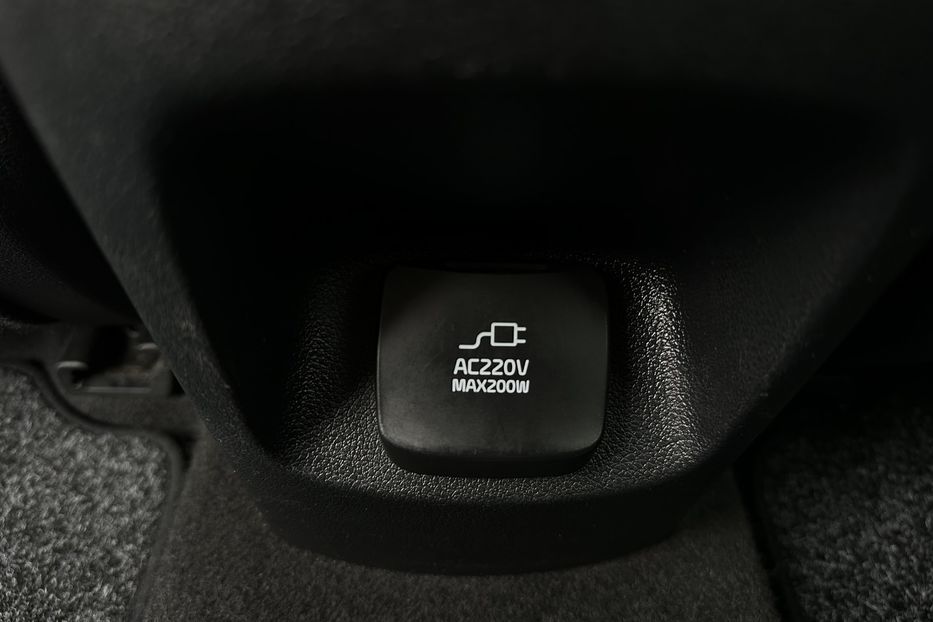 Продам Kia Niro 64 кВт Макс. комплектектація 2020 года в Львове