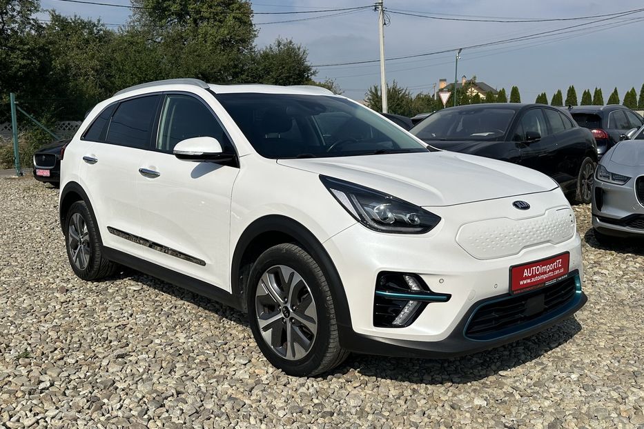 Продам Kia Niro 64 кВт Макс. комплектектація 2020 года в Львове