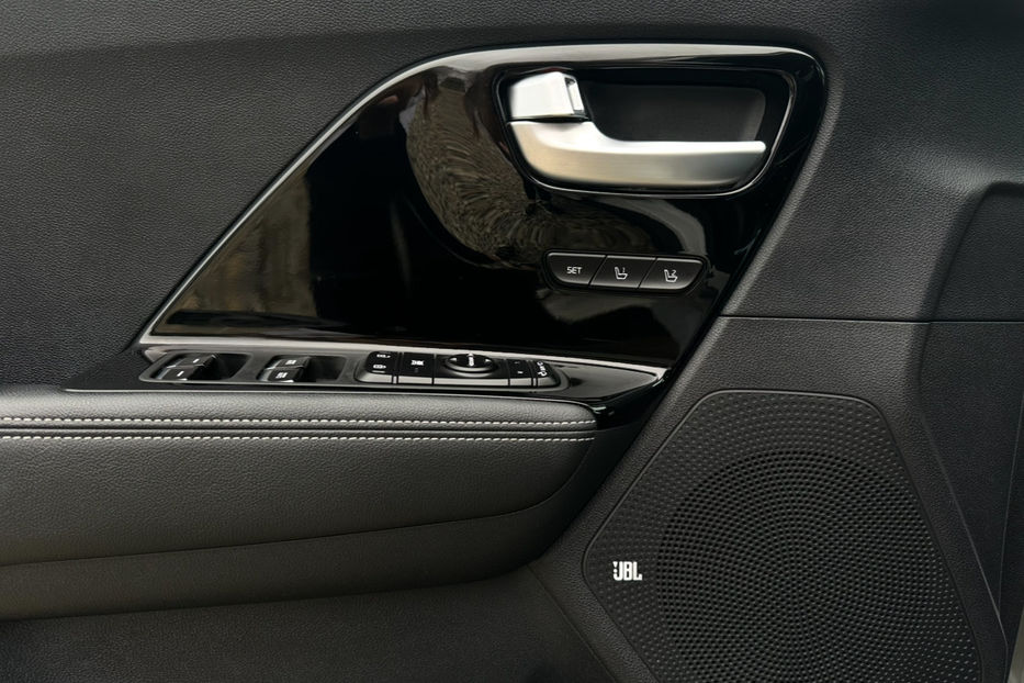 Продам Kia Niro 64 кВт Макс. комплектектація 2020 года в Львове