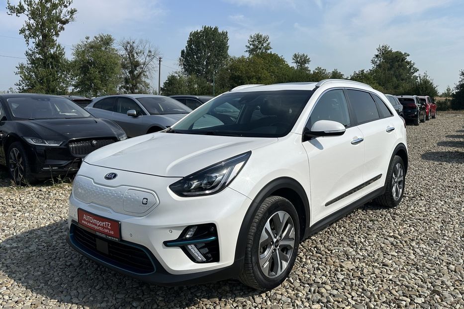 Продам Kia Niro 64 кВт Макс. комплектектація 2020 года в Львове