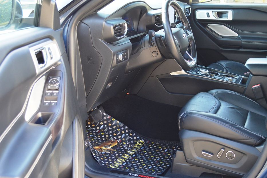 Продам Ford Explorer ST 2019 года в Одессе