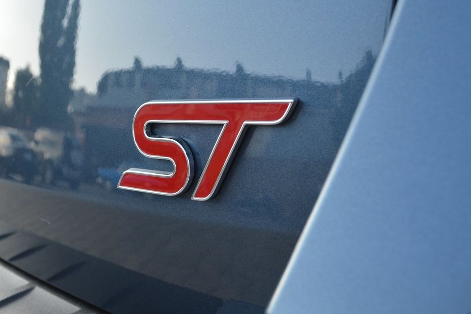 Продам Ford Explorer ST 2019 года в Одессе