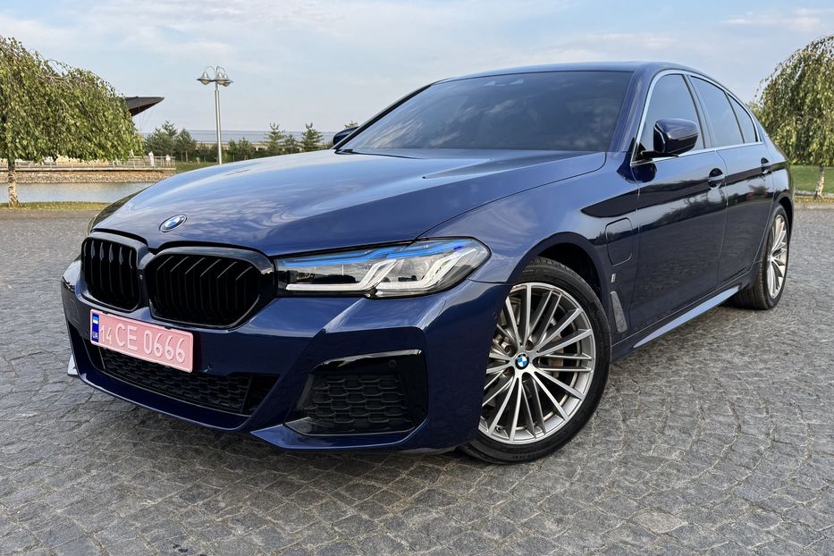 Продам BMW 530 iPerformance (Plug-in Hybrid) 2019 года в Львове