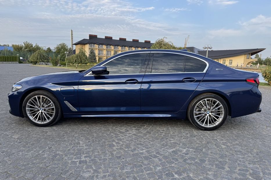 Продам BMW 530 iPerformance (Plug-in Hybrid) 2019 года в Львове