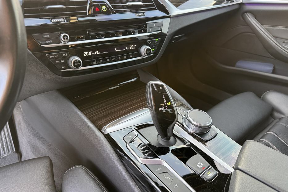 Продам BMW 530 iPerformance (Plug-in Hybrid) 2019 года в Львове