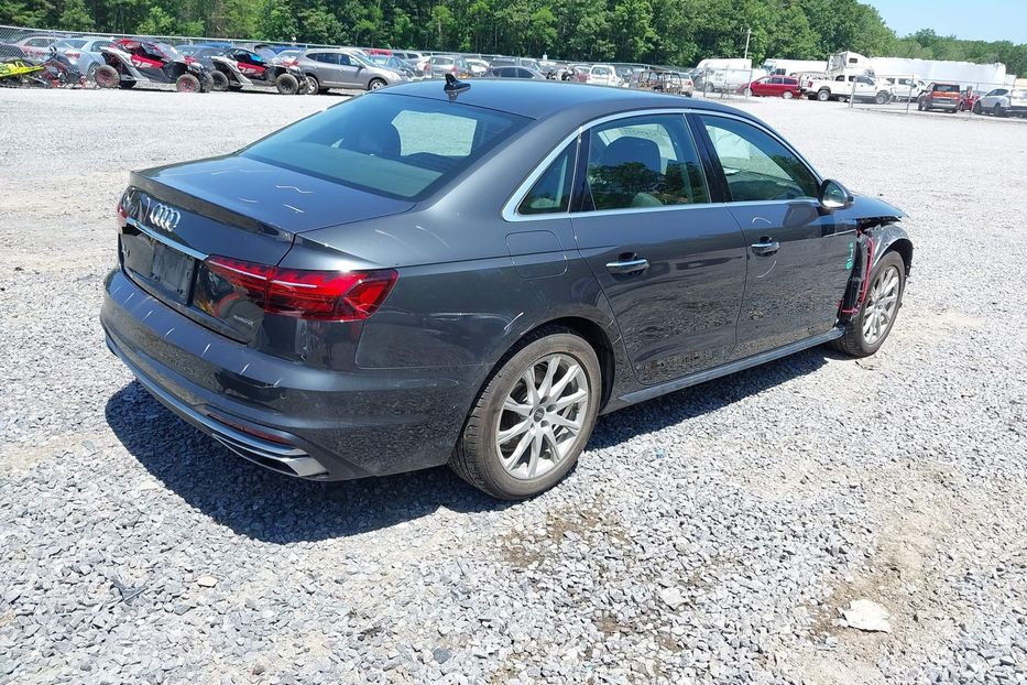 Продам Audi A4 40TFSI 2022 года в Одессе