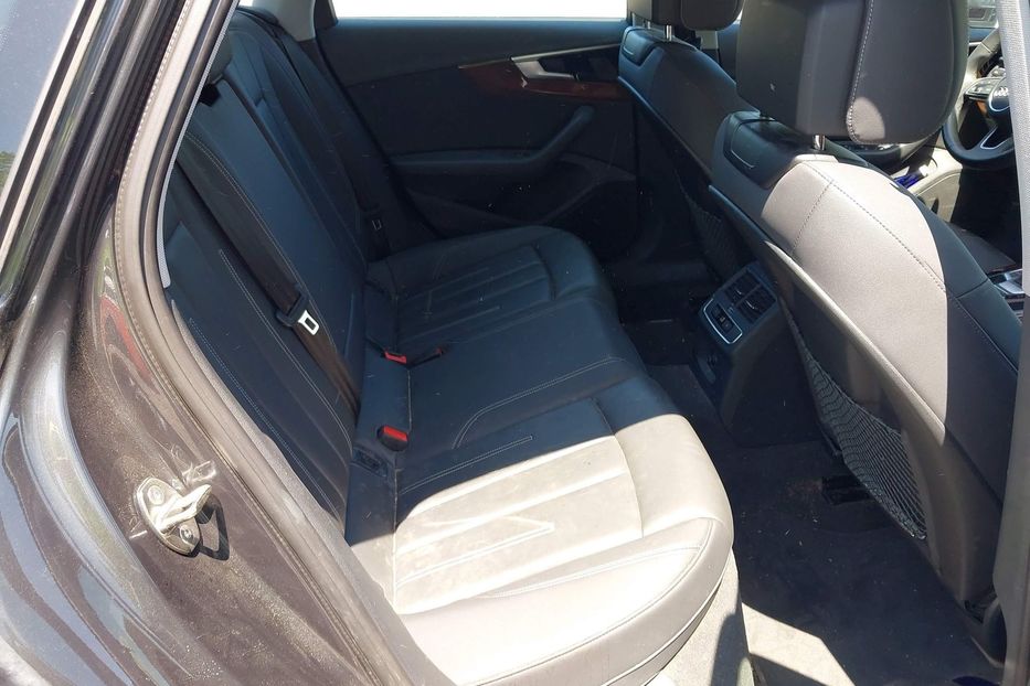 Продам Audi A4 40TFSI 2022 года в Одессе