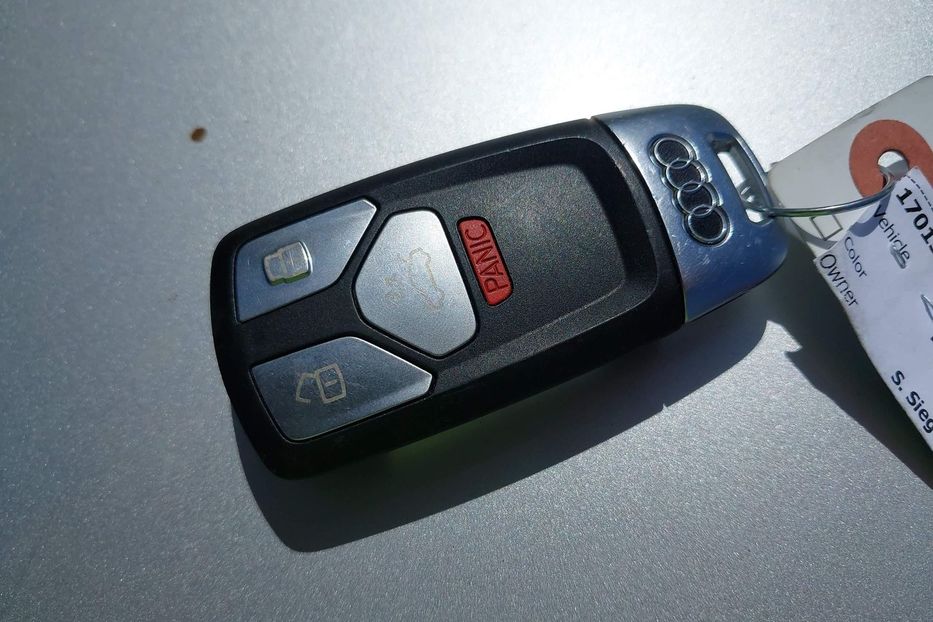 Продам Audi A4 40TFSI 2022 года в Одессе