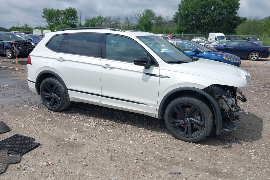 Продам Volkswagen Tiguan 2023 года в Одессе