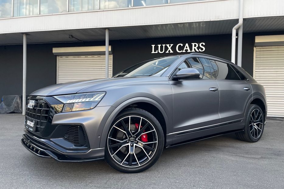 Продам Audi Q8 55 TFSI S-line 2019 года в Киеве