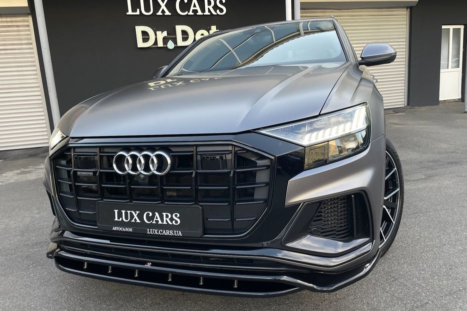 Продам Audi Q8 55 TFSI S-line 2019 года в Киеве