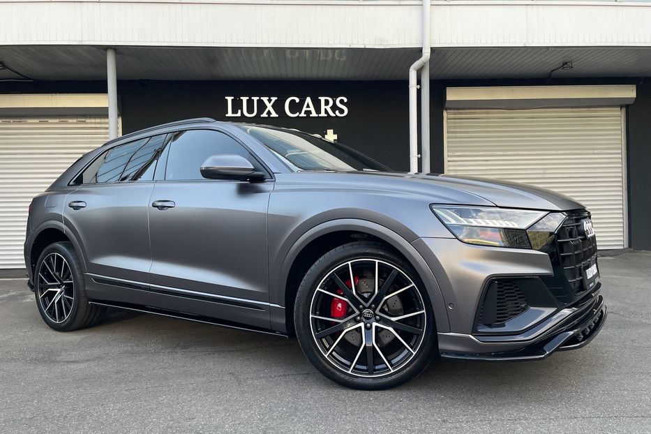 Продам Audi Q8 55 TFSI S-line 2019 года в Киеве