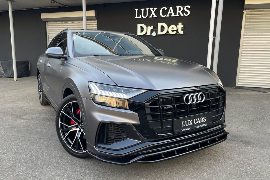 Продам Audi Q8 55 TFSI S-line 2019 года в Киеве