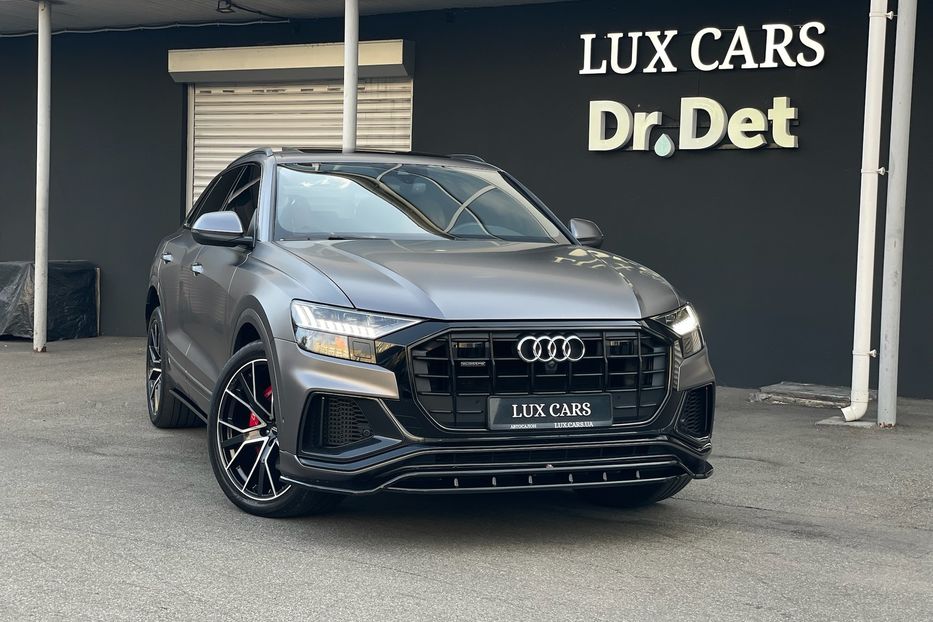 Продам Audi Q8 55 TFSI S-line 2019 года в Киеве