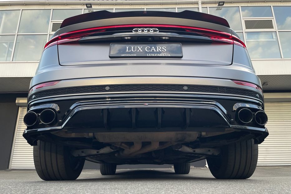 Продам Audi Q8 55 TFSI S-line 2019 года в Киеве