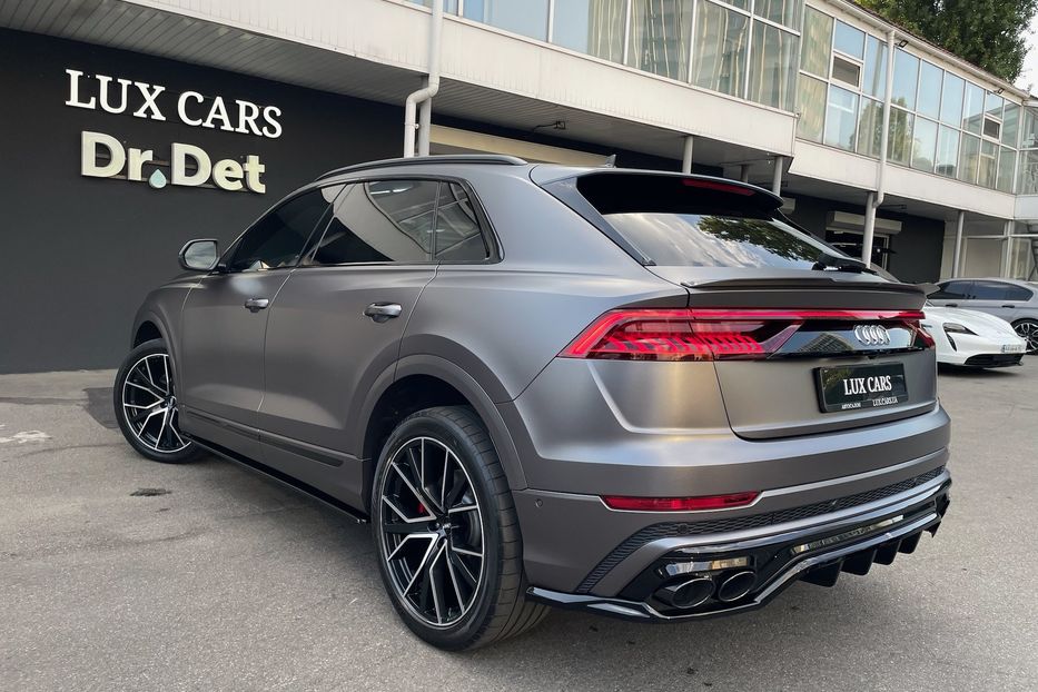 Продам Audi Q8 55 TFSI S-line 2019 года в Киеве