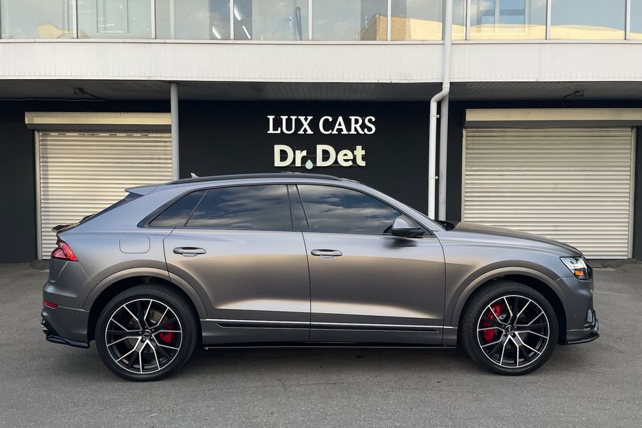 Продам Audi Q8 55 TFSI S-line 2019 года в Киеве