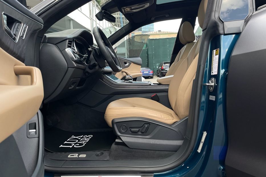 Продам Audi Q8 55 TFSI S-line 2019 года в Киеве