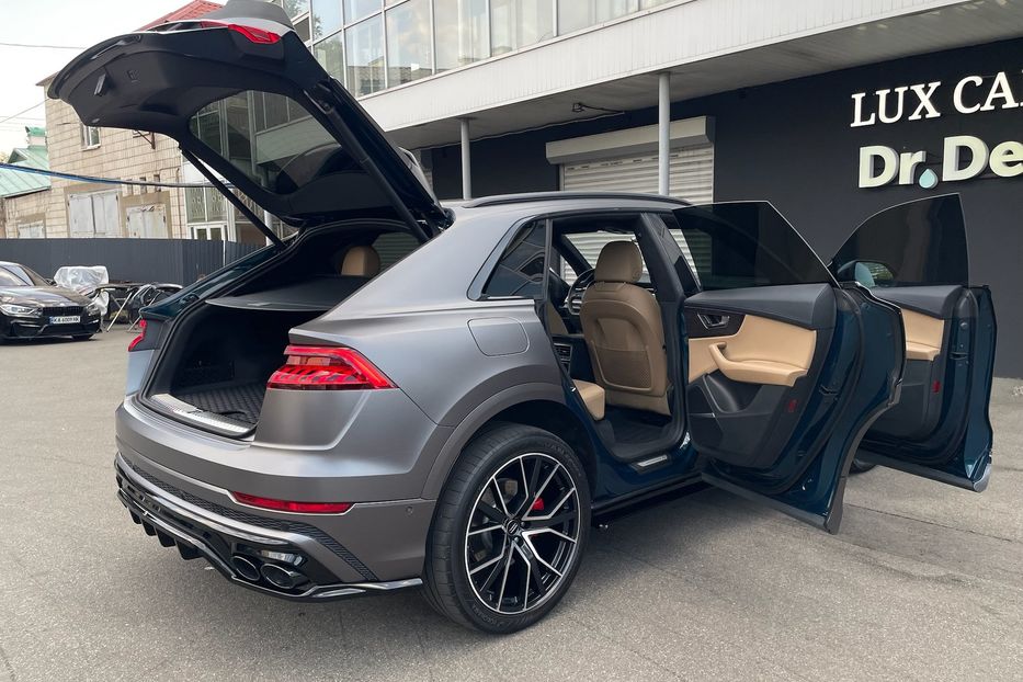 Продам Audi Q8 55 TFSI S-line 2019 года в Киеве