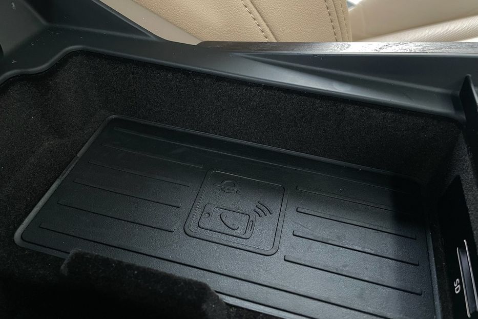 Продам Audi Q8 55 TFSI S-line 2019 года в Киеве