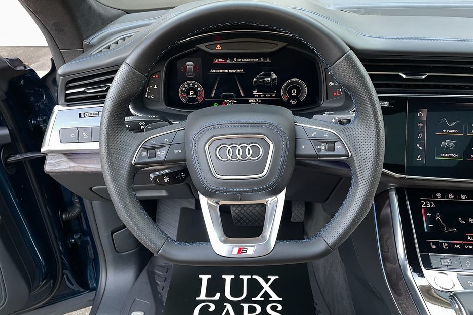 Продам Audi Q8 55 TFSI S-line 2019 года в Киеве